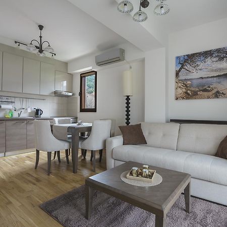 Apartments Lora Jadranskij Put ブドヴァ エクステリア 写真
